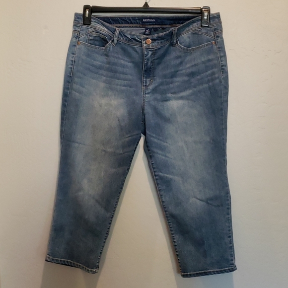 bandolino selene capris